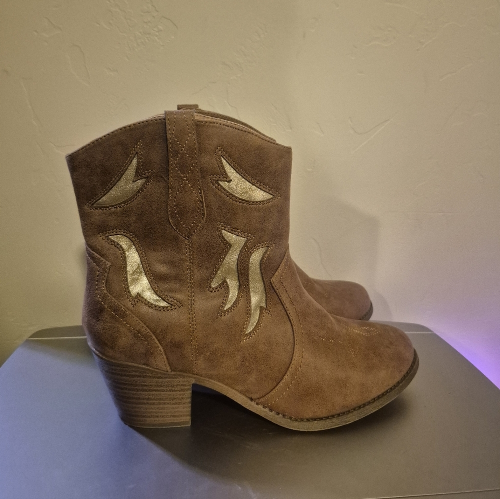 Jellypop Nash Brown Western Boots